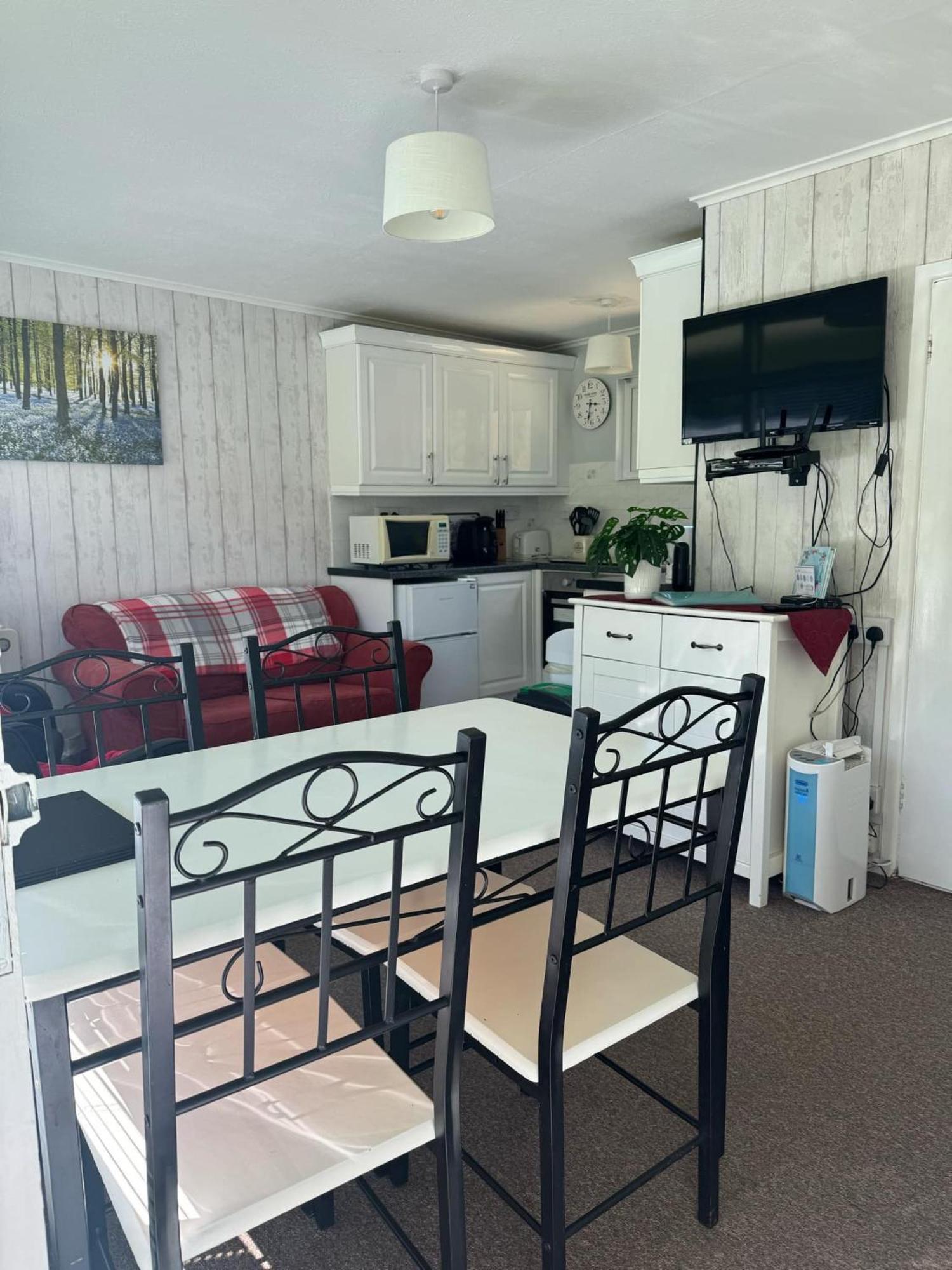 Whispering Creek Ξενοδοχείο New Quay  Εξωτερικό φωτογραφία