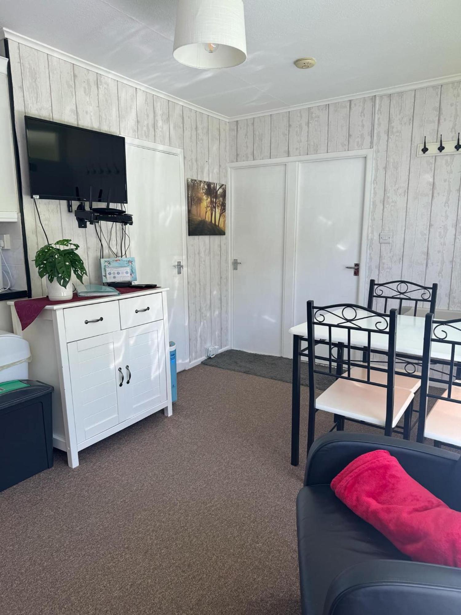 Whispering Creek Ξενοδοχείο New Quay  Εξωτερικό φωτογραφία